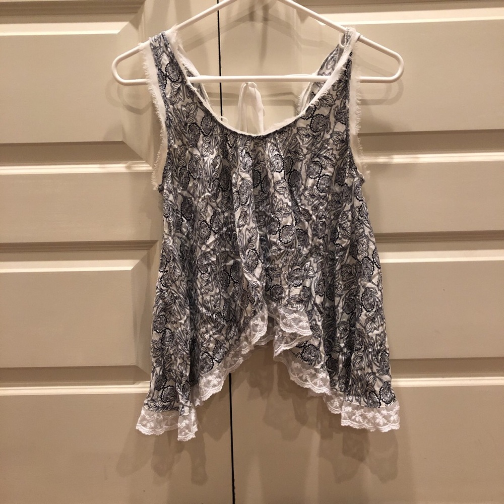 Lace and floral design tank top